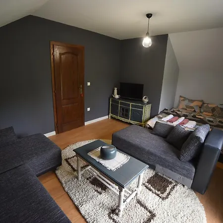 Njih Tri Jelova Gora